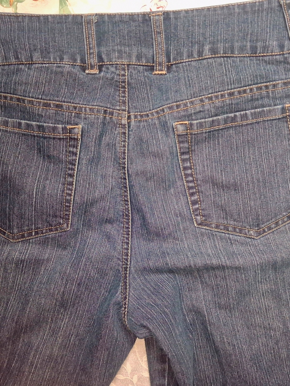 High-Rise Dark Blue Wide-Leg Jeans for Women - Picture 7 of 7